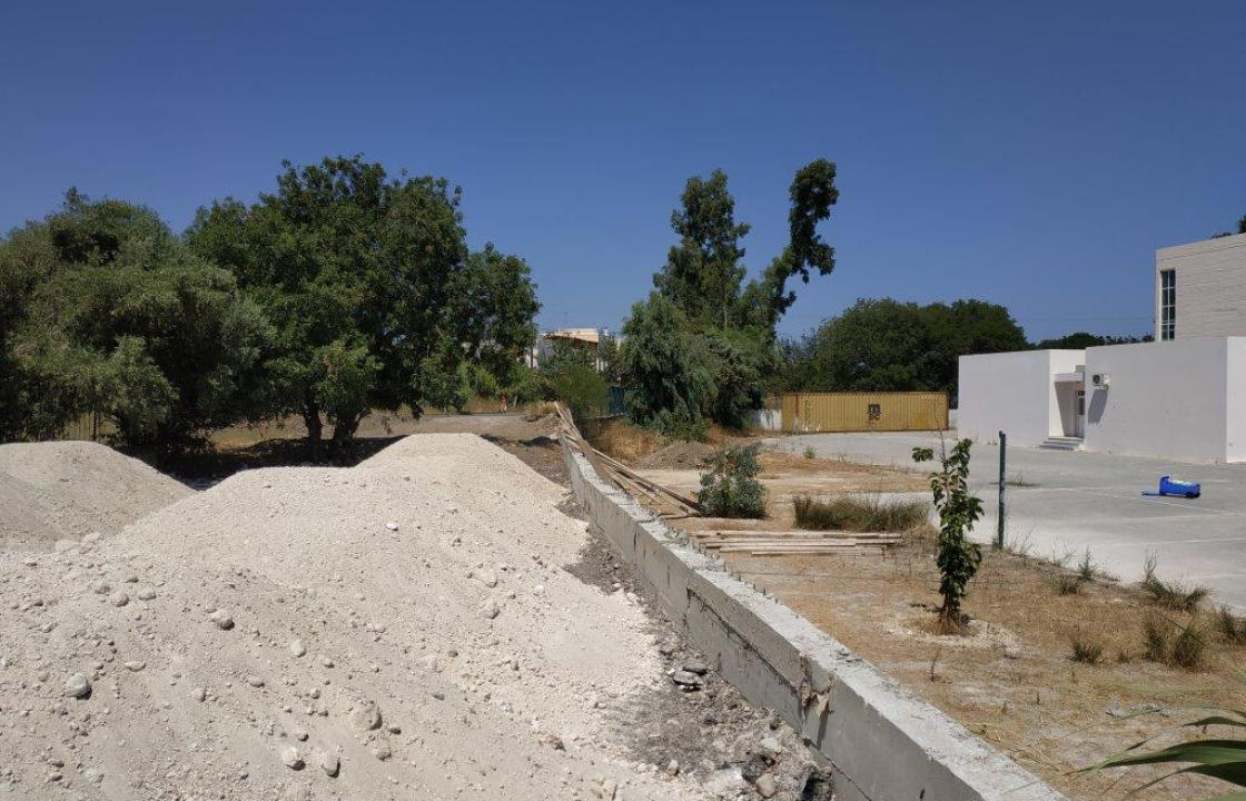 Σε εξέλιξη η διάνοιξη πεντέμισι χιλιάδων (5.500τμ). τετραγωνικών μέτρων δρόμων, στο Κακό Πρινάρι