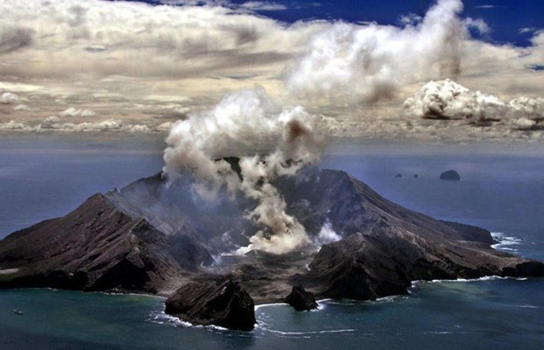 Τουλάχιστον ένας νεκρός από έκρηξη ηφαιστείου στη Νέα Ζηλανδία