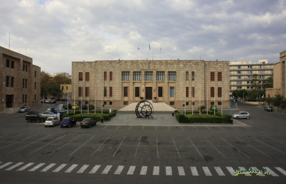 Διαψεύδει η Ύπατη Αρμοστεία του ΟΗΕ ότι κατέθεσε αίτημα για ίδρυση ΚΥΤ στη Ρόδο