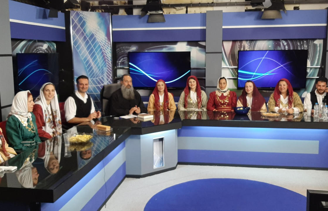 O Σύλλογος Φίλων Μουσικής Κω &quot;ΑΡΙΩΝ&quot;, στο 1ο χειμερινό φεστιβάλ παραδοσιακού &amp; μοντέρνου χορού, που πραγματοποιήθηκε στη Ρόδο