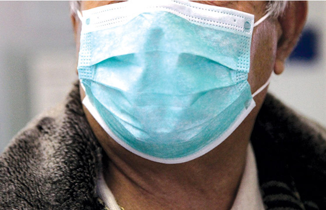 ΨΥΧΡΑΙΜΙΑ - Ανάρπαστες οι ιατρικές μάσκες και στα φαρμακεία της Κω