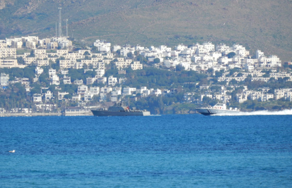 Πολεμικό Ναυτικό και Λιμενικό θωρακίζουν τα θαλάσσια σύνορα έξω από την Κω. ΦΩΤΟ