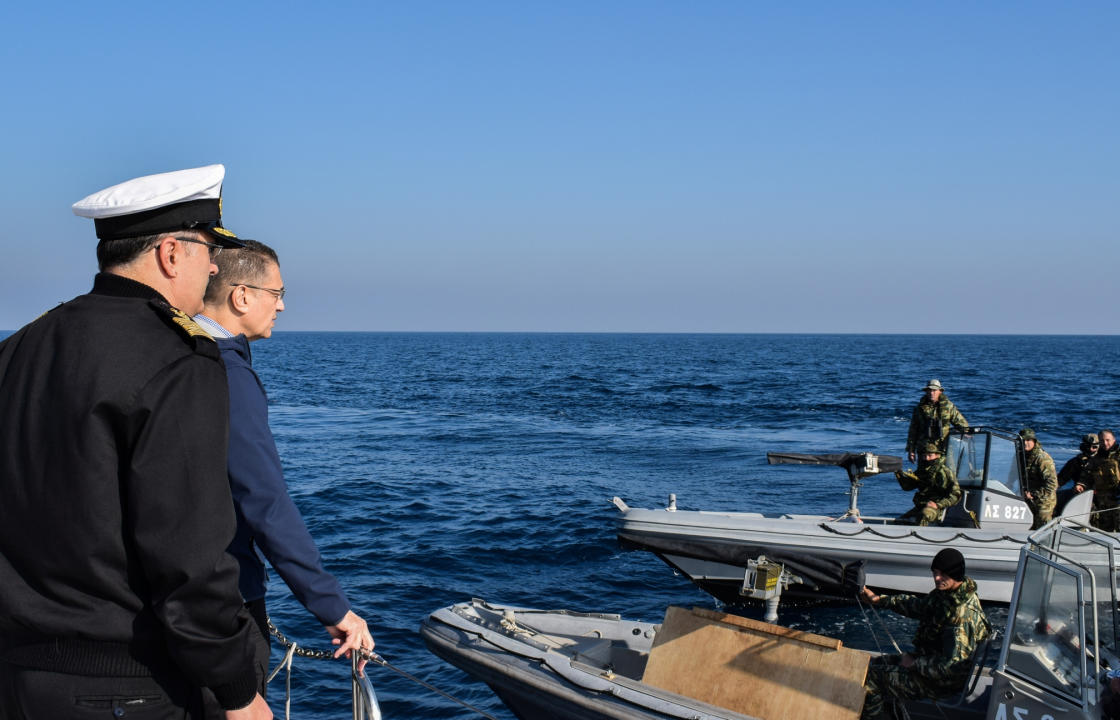 Στην Κω ο Υφυπουργός Εθνικής Άμυνας Αλκιβιάδης Στεφανής - Θα παρακολουθήσει τις νυχτερινές θαλάσσιες περιπολίες