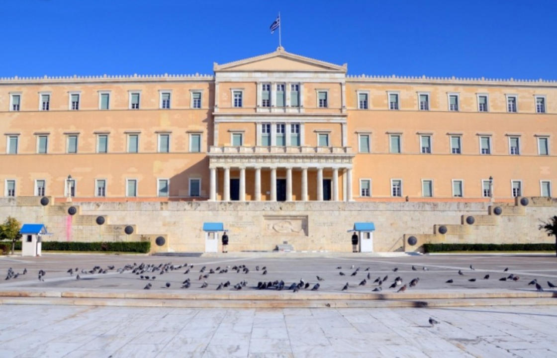 Δωρεά 50 κλινών ΜΕΘ στο νοσοκομείο «Σωτηρία» από τη Βουλή των Ελλήνων για την αντιμετώπιση της πανδημίας και 1 εκ. Ευρώ για τις Ένοπλες Δυνάμεις για τις ανάγκες στον Έβρο.