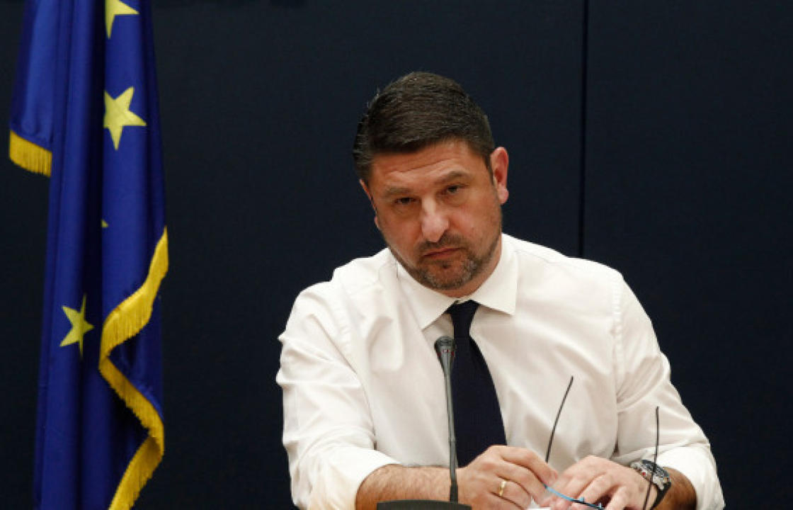 Πού είναι υποχρεωτική η χρήση μάσκας για πολίτες και εργαζομένους, από τη Δευτέρα 4 Μαΐου
