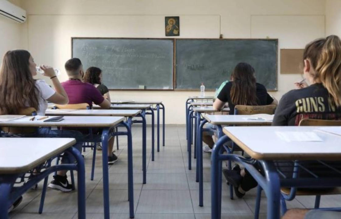 Από τις 6 Μαΐου επιστρέφουν οι καθηγητές σε Γυμνάσια και Λύκεια