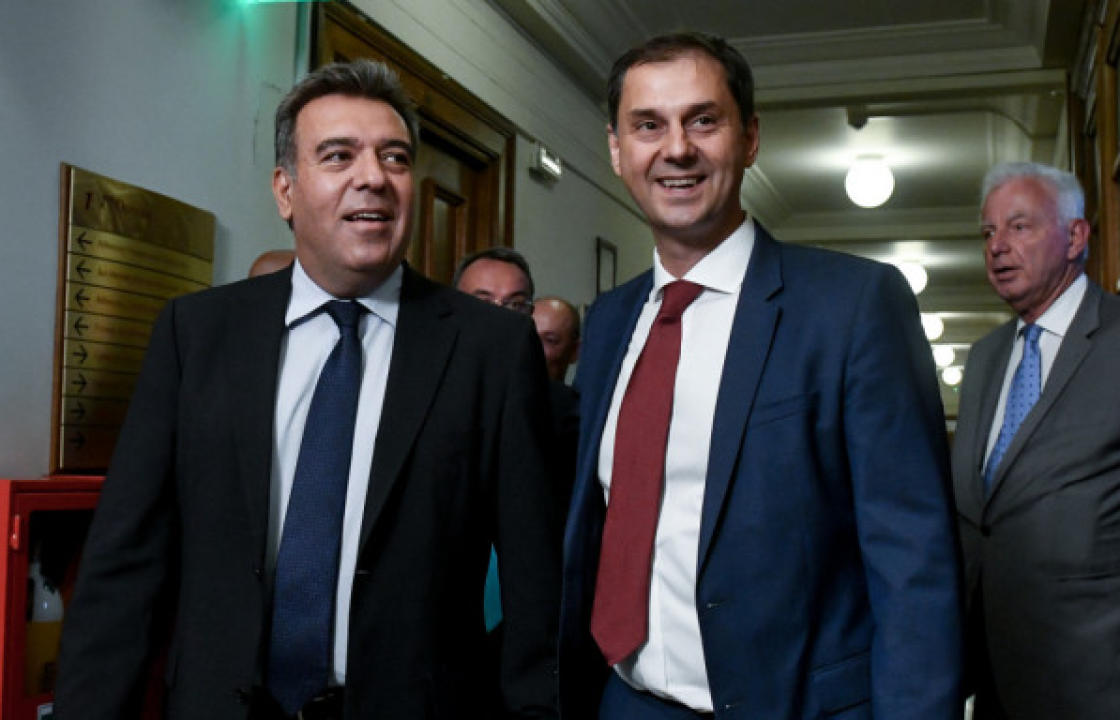 Υπουργός Χ. Θεοχάρης και Υφυπουργός Τουρισμού κ.Μ. Κόνσολας: Ο ελληνικός τουρισμός «ξανά-ανοίγει» τις πύλες του