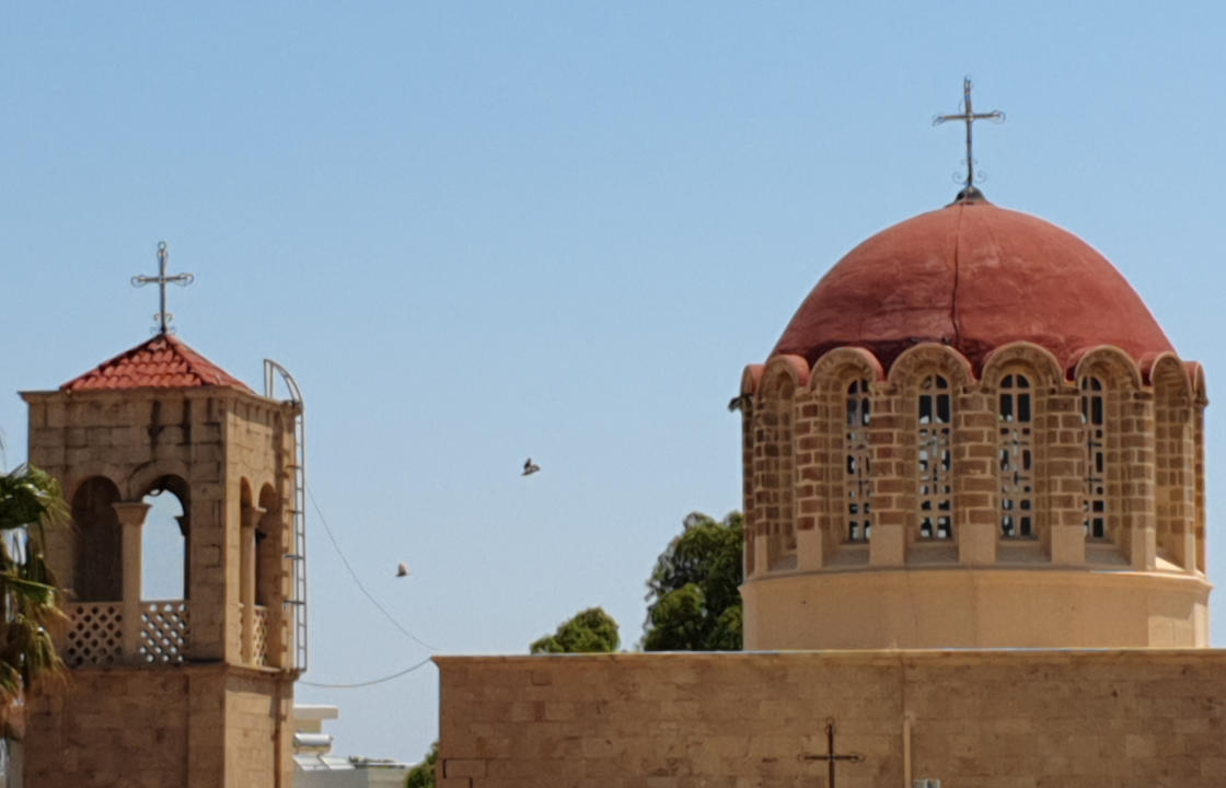 Πένθιμα χτύπησαν οι καμπάνες στις εκκλησίες σε Κω &amp; Νίσυρο για τη μετατροπή της Αγιάς Σοφιάς σε τζαμί. ΒΙΝΤΕΟ