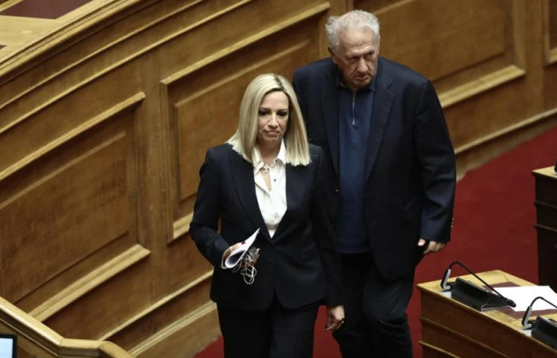 Σκανδαλίδης και Κατρίνης νέοι κοινοβουλευτικοί εκπρόσωποι του ΚΙΝΑΛ, στη θέση του Λοβέρδου