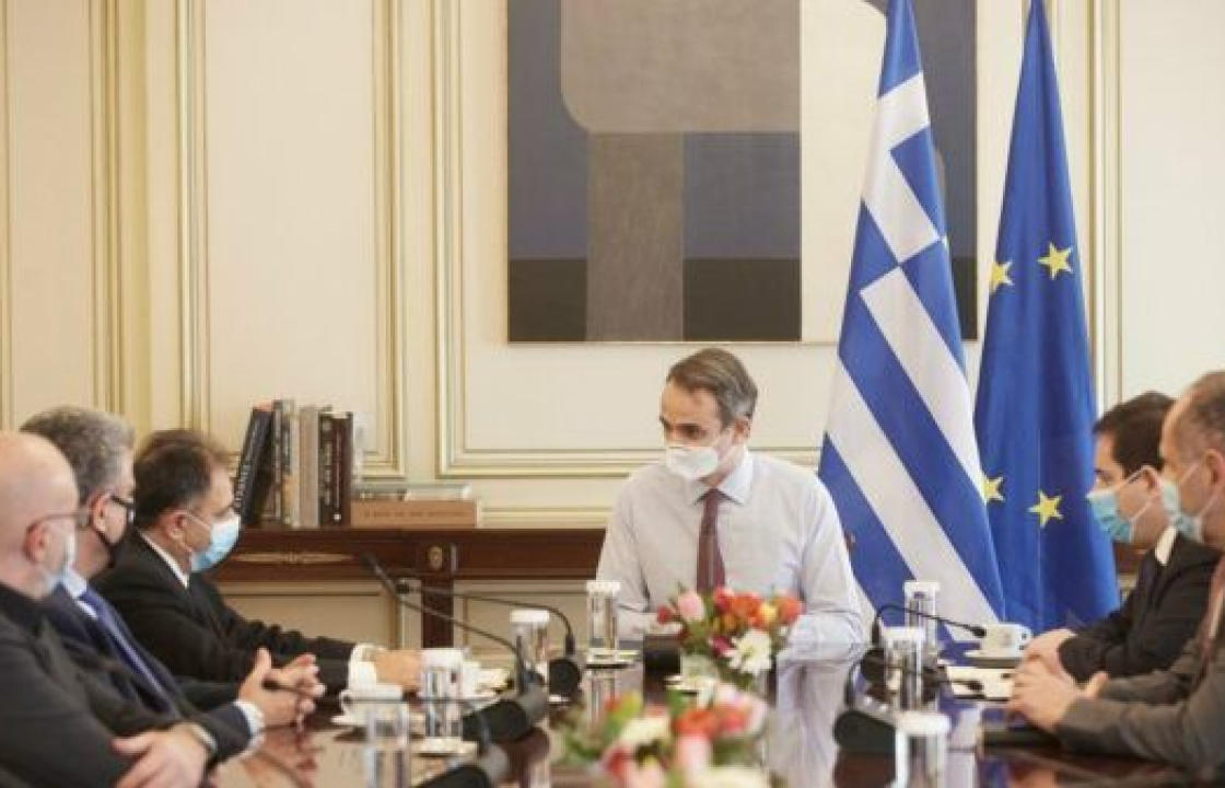 Μεταναστευτικό: Συνάντηση Μητσοτάκη με δημάρχους βορείου Αιγαίου – Επιταχύνεται η κατασκευή των κλειστών δομών