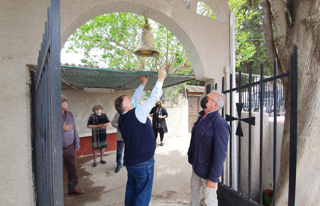 Με την παρουσία αστυνομίας και χωρίς βαρελότα η πρώτη Ανάσταση στον Άγιο Παντελεήμονα στην Κω