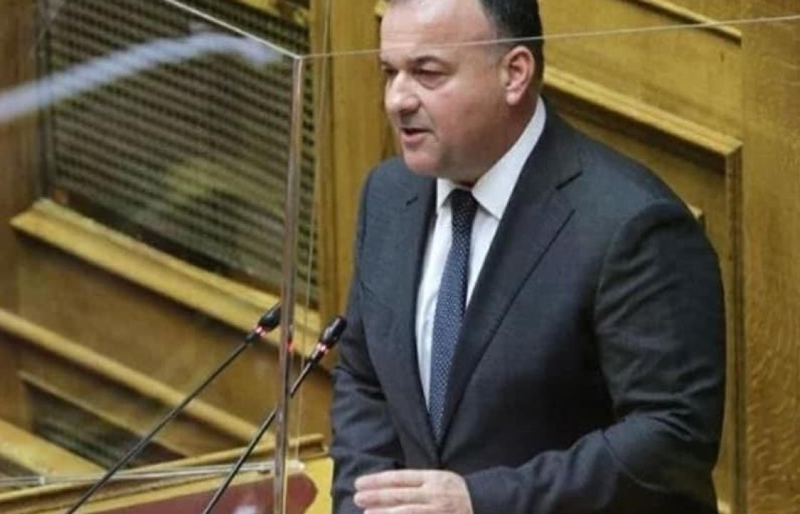 Ιωάννης Παππάς: «Εμβολιαζόμαστε, αντιμετωπίζουμε τον κορονοϊό χτίζοντας τείχος ανοσίας, φέρνουμε πίσω τις καλές μέρες».