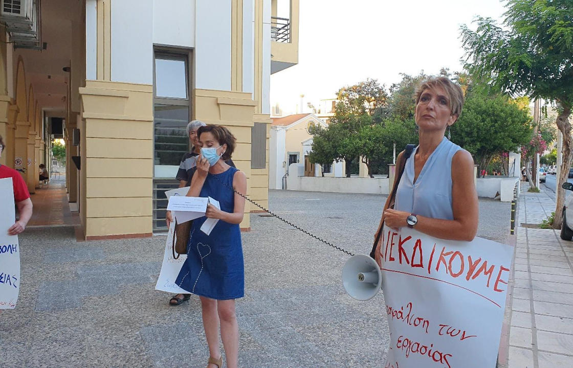 ΣΩΜΑΤΕΙΟ ΞΕΝΟΔΟΧΟΫΠΑΛΛΗΛΩΝ &amp; ΣΕΡΒΙΤΟΡΩΝ ΚΩ: Αναπάντητα τα ερωτήματα των εργαζομένων του ομίλου Κυπριώτη.