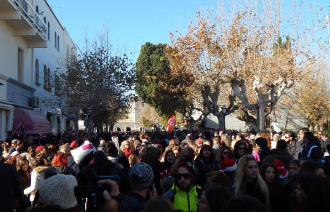 Χριστούγεννα στην Κω - Δείτε πότε θα πραγματοποιηθούν τα παζάρια και το άναμμα των χριστουγεννιάτικων δέντρων σε κάθε κοινότητα