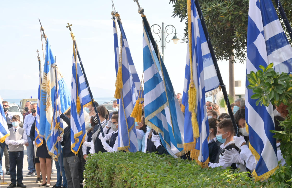 Η κατάθεση στεφάνων στην Κω για την Επέτειο της 28ης Οκτωβρίου του 1940