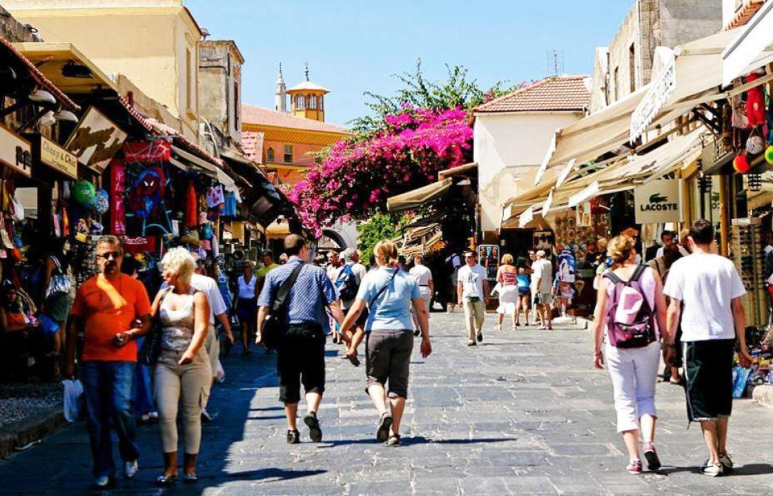 Ελληνικός τουρισμός: Το δεκαετές σχέδιο του ΣΕΤΕ για την ανάπτυξη του