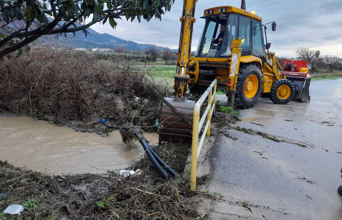 Περιφέρεια Νοτίου Αιγαίου: Προσοχή στους χρήστες του οδικού δικτύου Καλύμνου και Κω, λόγω των έντονων καιρικών φαινομένων