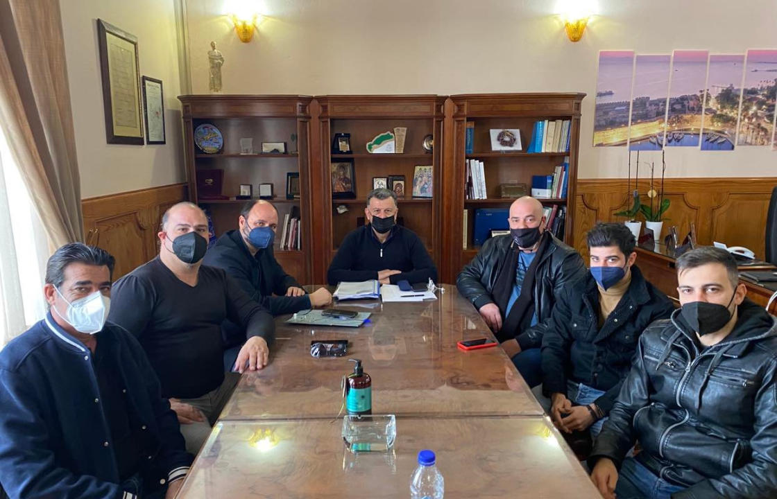 Συνάντηση του Δημάρχου Κω με το ΔΣ. του Συνδέσμου Ιδιοκτητών Ταξί