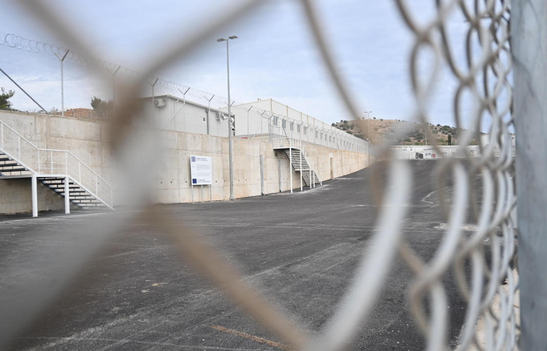 Προσλήψεις 509 μόνιμων υπαλλήλων για τις ανάγκες του Υπουργείου Μετανάστευσης και Ασύλου