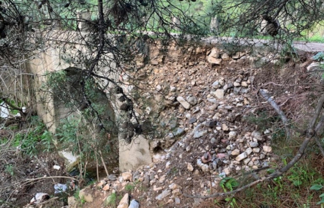 Δήμος Κω: Αποκλεισμός όδευσης από επικίνδυνο γεφύρι, στον οικισμό Αγίου Νεκταρίου