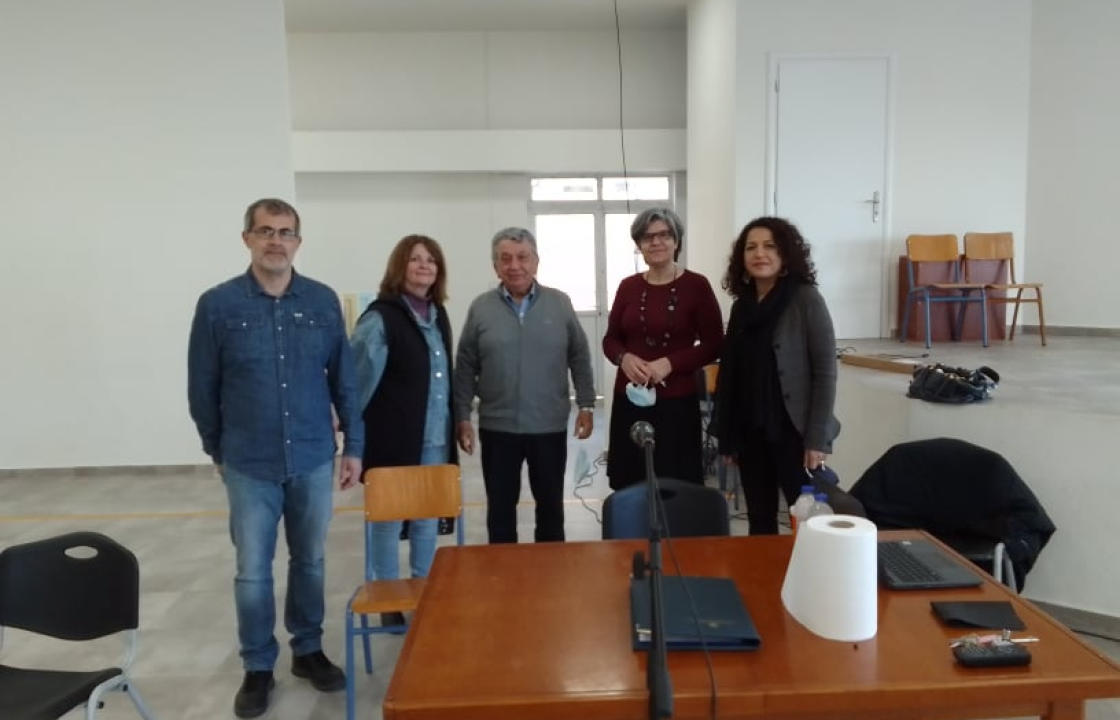 Ανάμεσα στους τοίχους: &quot; Η ψυχή εν τάφω&quot; - Συνάντηση με το συγγραφέα κ.Κασιώτη