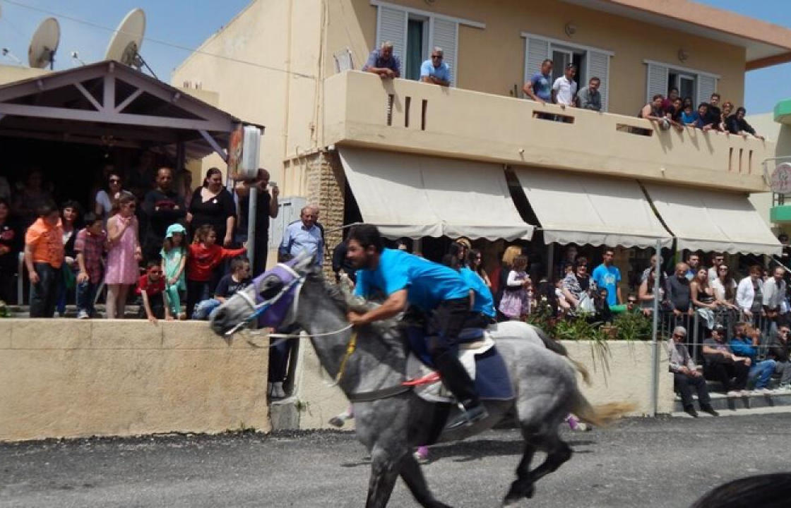 Ενημέρωση για το κλείσιμο της κεντρικής οδού στο Πυλί, για τη διενέργεια δοκιμαστικών, των αλόγων που θα συμμετάσχουν στον εορτασμό του Αγίου Γεωργίου.