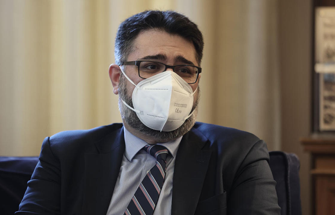 Σε λειτουργία και πάλι η ελληνική Πρεσβεία στο Κίεβο - Ο Μανώλης Ανδρουλάκης ανέλαβε ως Επιτετραμμένος