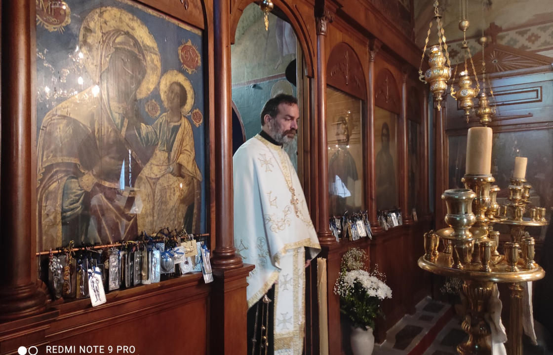Ο Πανηγυρικός εσπερινός στον Ιερό Ναό της Παναγίας Κουβουκλιανής στη Ζιά. ΦΩΤΟ