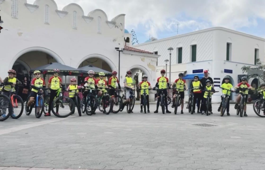 Ο Αθλητικός Όμιλος Ακαδημία Κω (KOS ACADEMY SPORTS CLUB) συμμετείχε στη χριστουγεννιάτικη ποδηλατοβόλτα με την ονομασία «SANTA BIKE»
