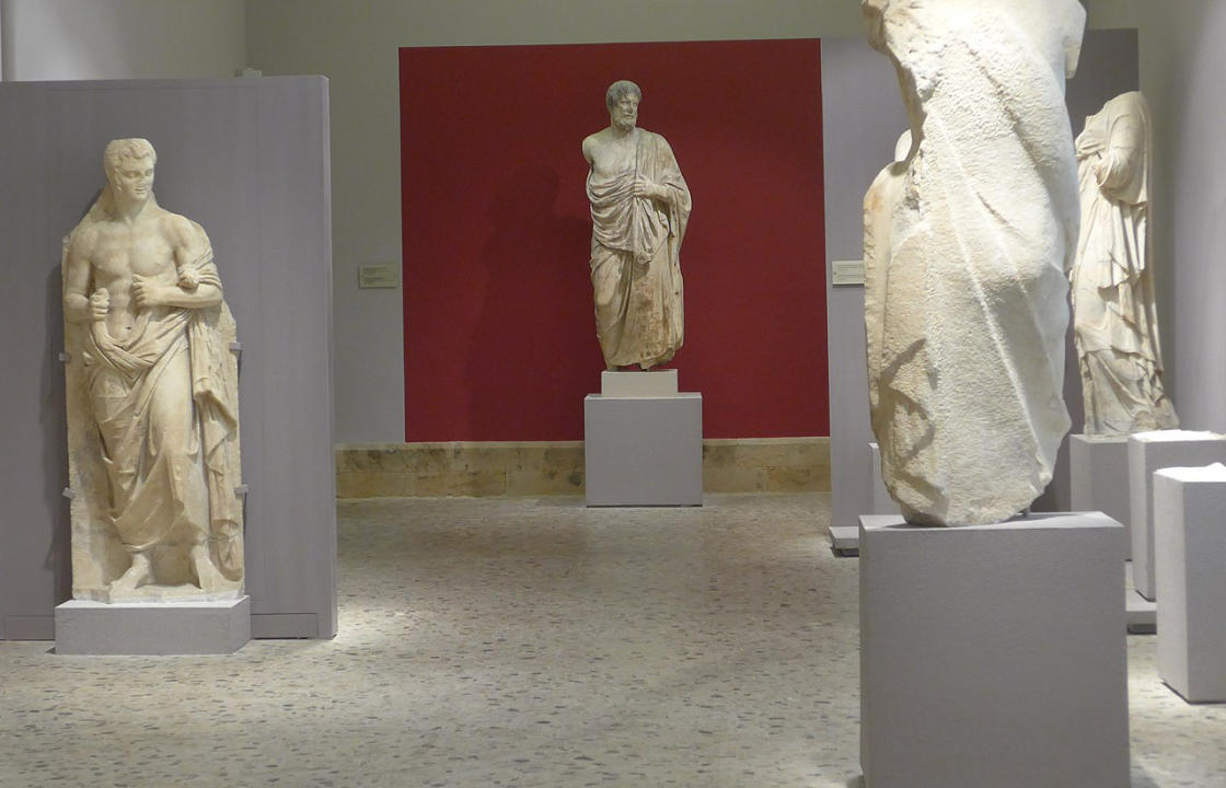 Υπ. Πολιτισμού: Ελεύθερη είσοδος σε μουσεία και αρχαιολογικούς χώρους για εκπαιδευτικούς