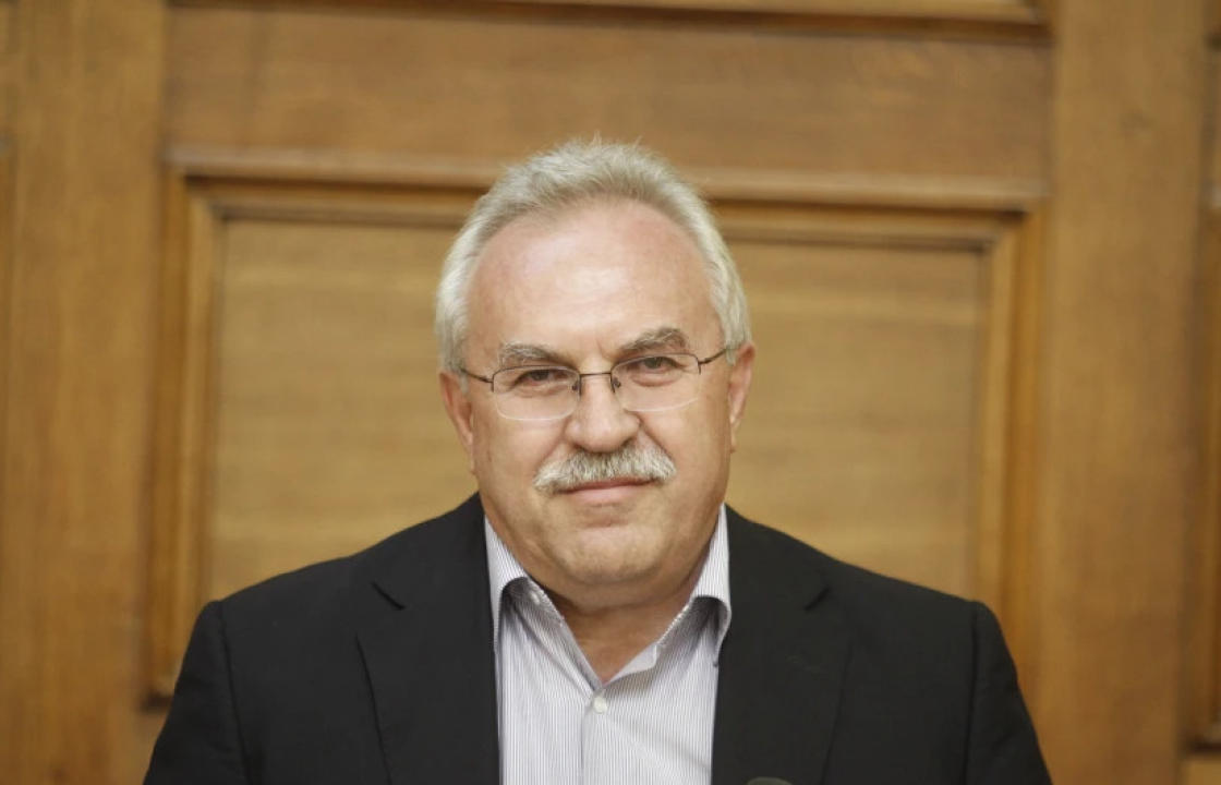 Ορκίστηκε βουλευτής Δωδεκανήσου του ΣΥΡΙΖΑ ο Δημήτρης Γάκης- Πήρε την έδρα του Νεκτάριου Σαντορινιού