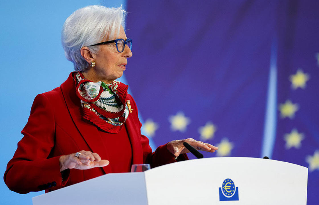 Νέες αυξήσεις επιτοκίων από την ΕΚΤ προανήγγειλε η Κριστίν Λαγκάρντ