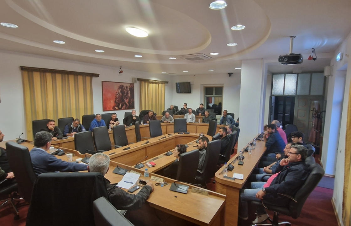 Συνάντηση του Δημάρχου Κω με τους επαγγελματίες που εκτελούν μεταφορές και τροφοδοτούν με εμπορεύματα την τοπική αγορά