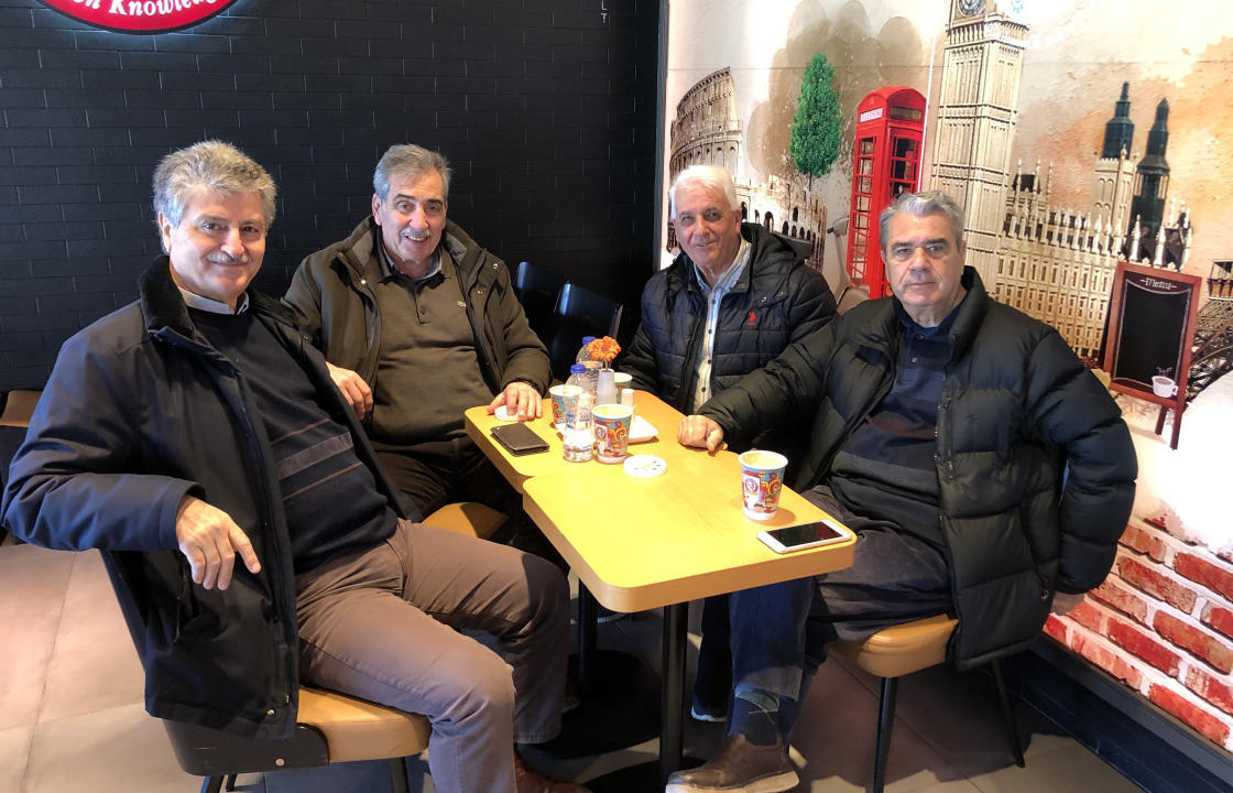 H πρώτη συνάντηση των είκοσι ιδρυτικών μελών του υπό σύσταση &quot;Ομίλου για την Δημοκρατία και την Αυτοδιοίκηση&quot;
