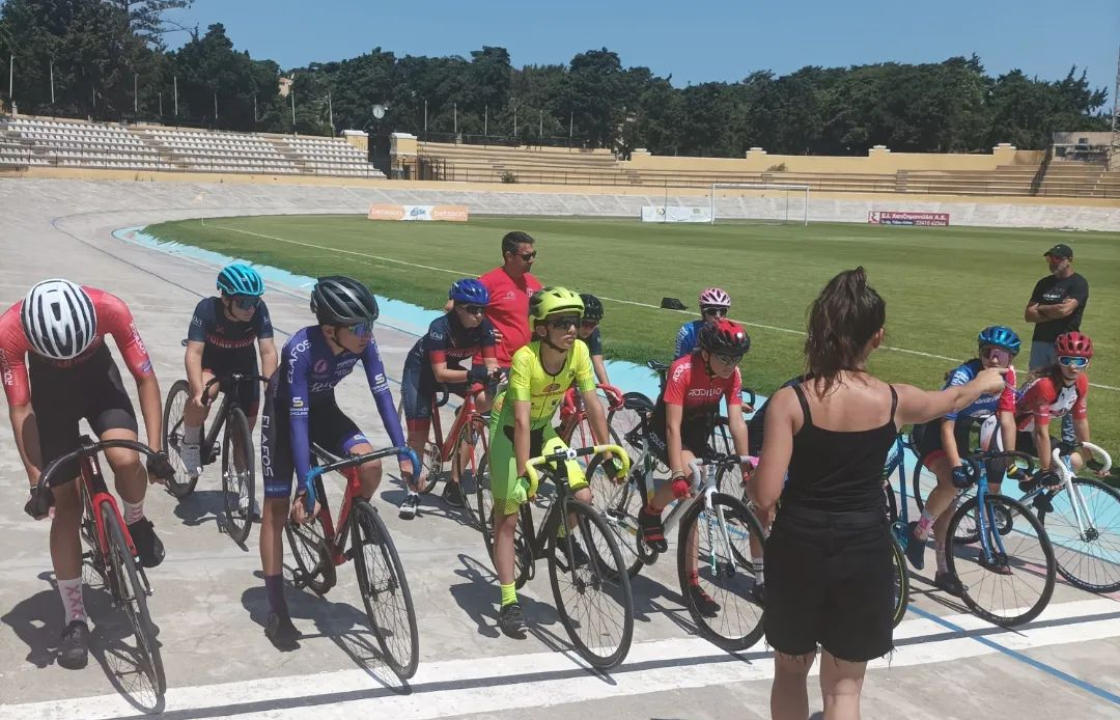 ΦΙΛΙΝΟΣ: Ολοκληρώθηκε άλλη μια παρουσία του συλλόγου μας στη Ρόδο και συγκεκριμένα στον αγώνα του Ροδίλιου στο ποδηλατοδρόμιο ΔΙΑΓΟΡΑΣ