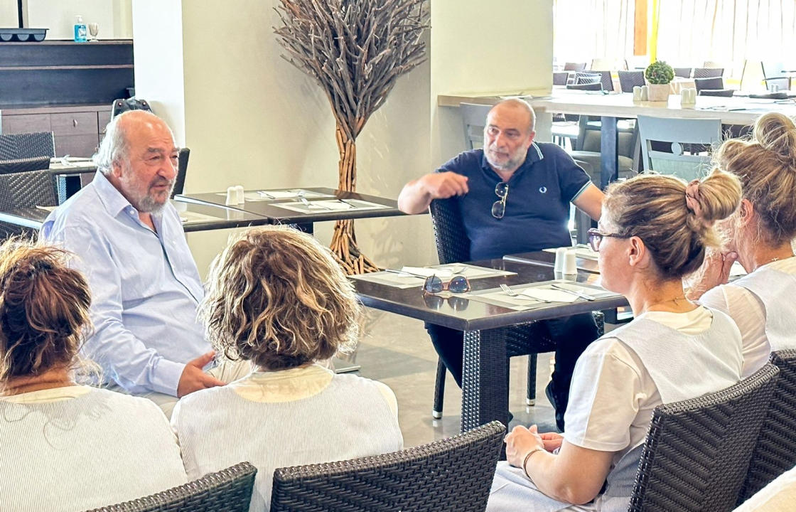 Γιώργος Νικητιάδης: Δίπλα στους ξενοδοχοϋπάλληλους