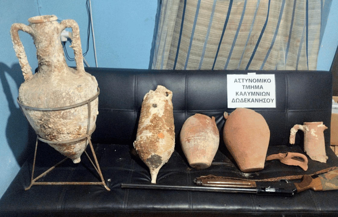 Συνελήφθη στην Κάλυμνο ημεδαπός για κατοχή αρχαιοτήτων - Κατασχέθηκαν 13 αρχαία αντικείμενα εκ των οποίων 7 εντοιχισμένα