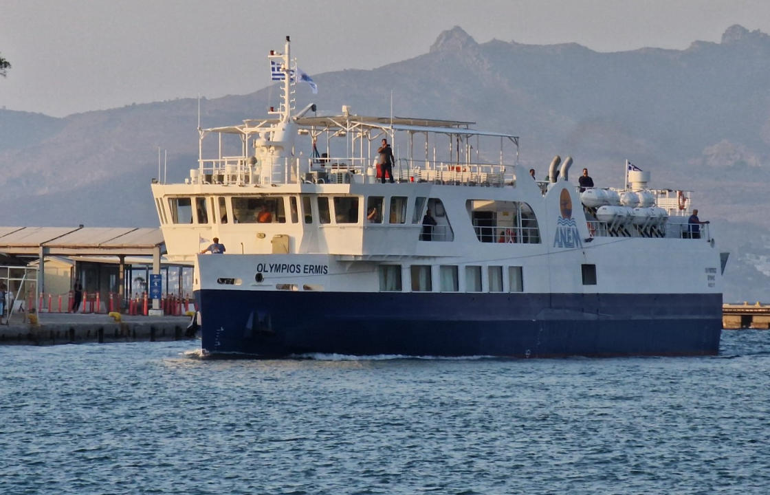 Αναστολή εκτέλεσης δρομολογίων του πλοίου ΟΛΥΜΠΙΟΣ ΕΡΜΗΣ, λόγω θραύσης υαλοπίνακα