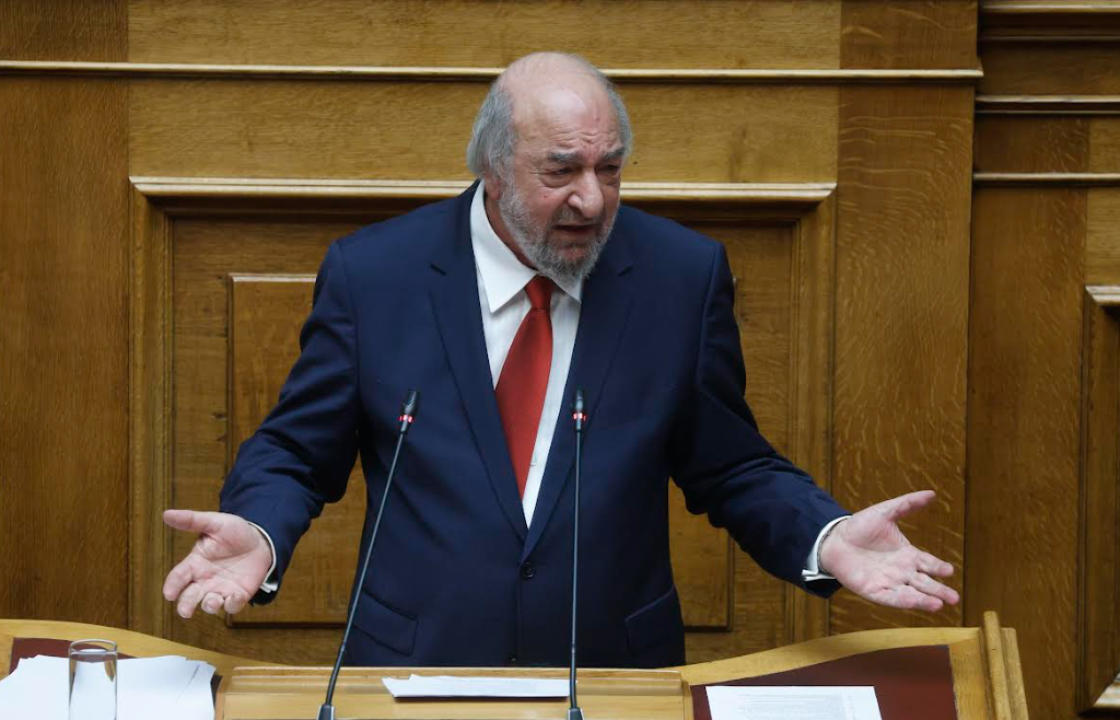 Νικητιάδης για χρονική επέκταση επιδόματος ξενοδοχοϋπαλλήλων: «Άλλα λόγια να αγαπιόμαστε» από την Κυβέρνηση στη Βουλή