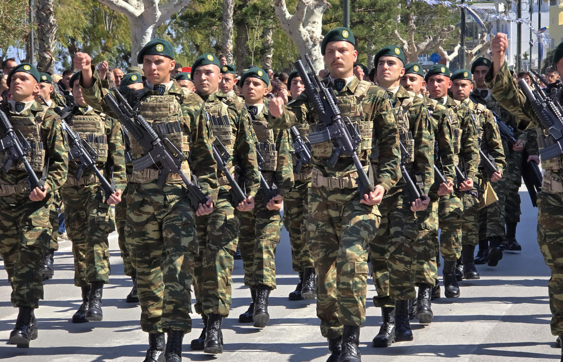 Η παρέλαση του στρατού στην Κω, για την Επέτειο της Ενσωμάτωσης της Δωδεκανήσου