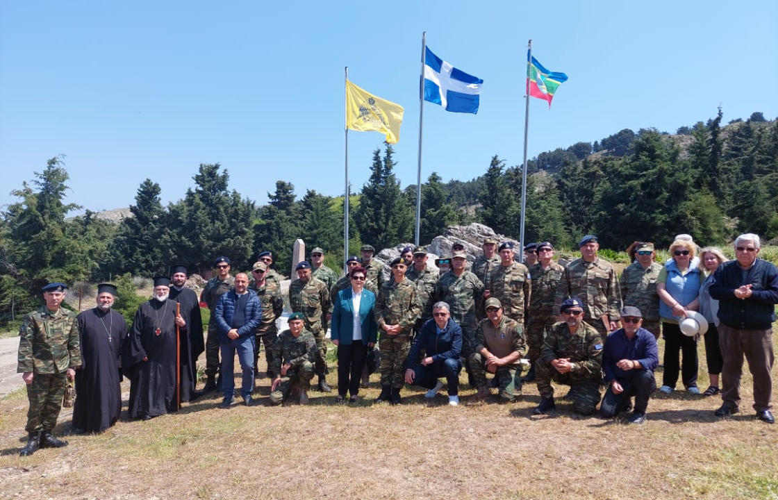 Ἐπιμνημόσυνη Δέηση στή Βουρρίνα, στή μνήμη τῶν πατριωτῶν πού ἀπαγχονίσθηκαν στήν πόλη τῆς Κῶ ἀπό τά Γερμανικά Στρατεύματα Κατοχῆς