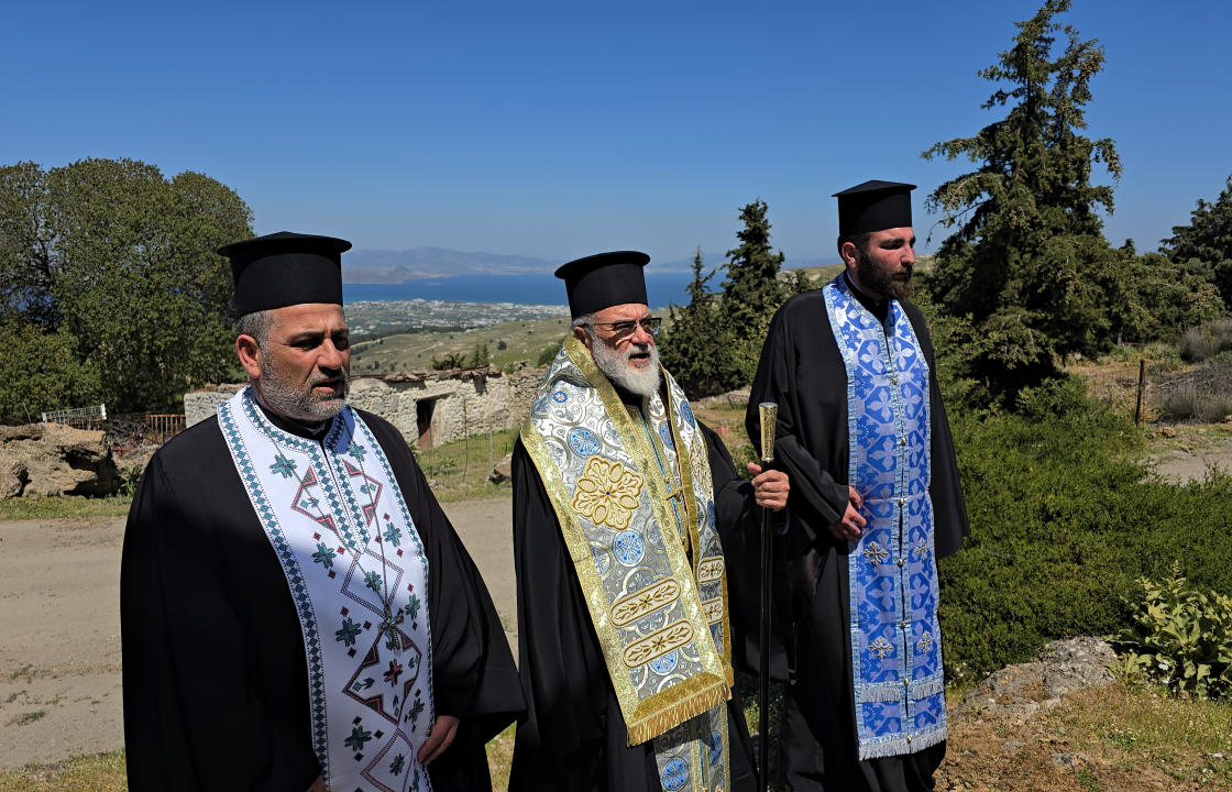 Η Επιμνημόσυνη Δέηση στο Ηρώο στην περιοχή της Βουρρίνας