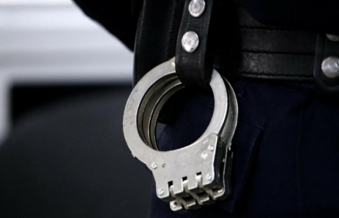 ΝΙΣΥΡΟΣ: Παραδόθηκε ο 62χρονος αρχιφύλακας σε Αστυνομικό Τμήμα στο Ηράκλειο
