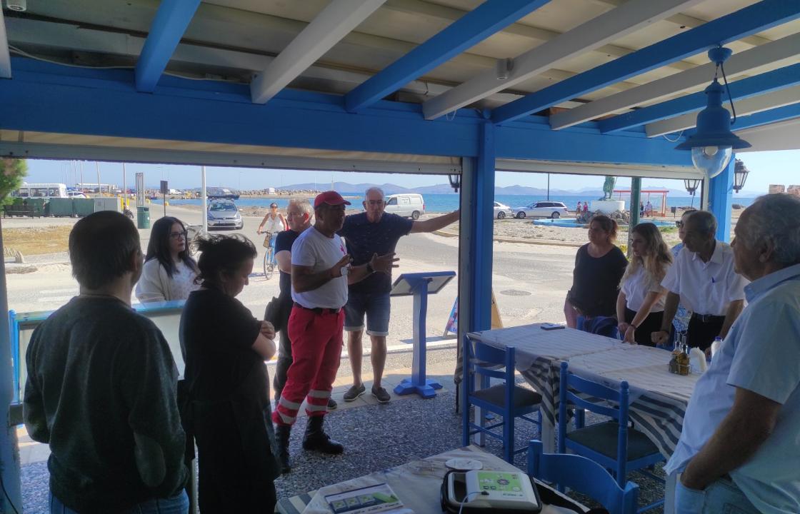 Τοποθετήθηκαν απινιδωτές σε Μαστιχάρι, Αντιμάχεια και Καρδάμαινα, μετά από δωρεά του ΒΑΚΟΥΦ ΚΩ