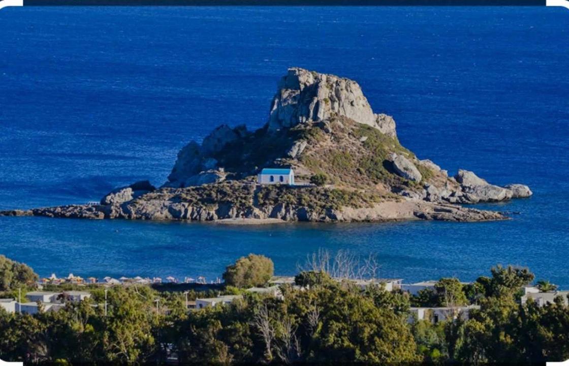 Μουσικοχορευτική παράσταση την Τρίτη, με θέμα το παραδοσιακό τραγούδι, από τους μαθητές της ΣΤ&#039; του 2ου Δημοτικού σχολείου Κω υπό την καθοδήγηση της κ. Αμπατζίδου Ιωάννας