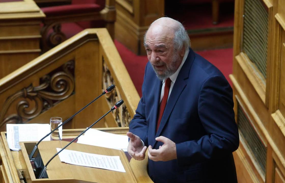 Ερώτηση Νικητιάδη στη Βουλή για τις συγχωνεύσεις και κλείσιμο σχολείων στη Δωδεκάνησο
