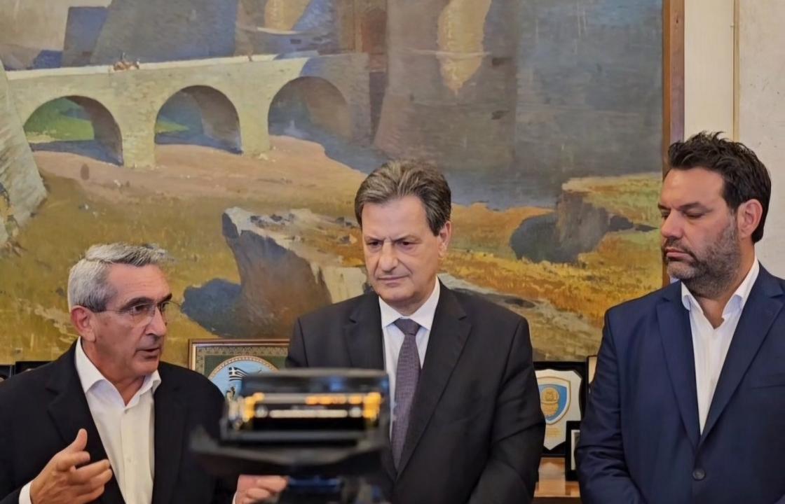 Θεόδωρος Σκυλακάκης από τη Ρόδο: «Τον Σεπτέμβριο στον “αέρα” το έργο της ηλεκτρικής διασύνδεσης της Δωδεκανήσου»
