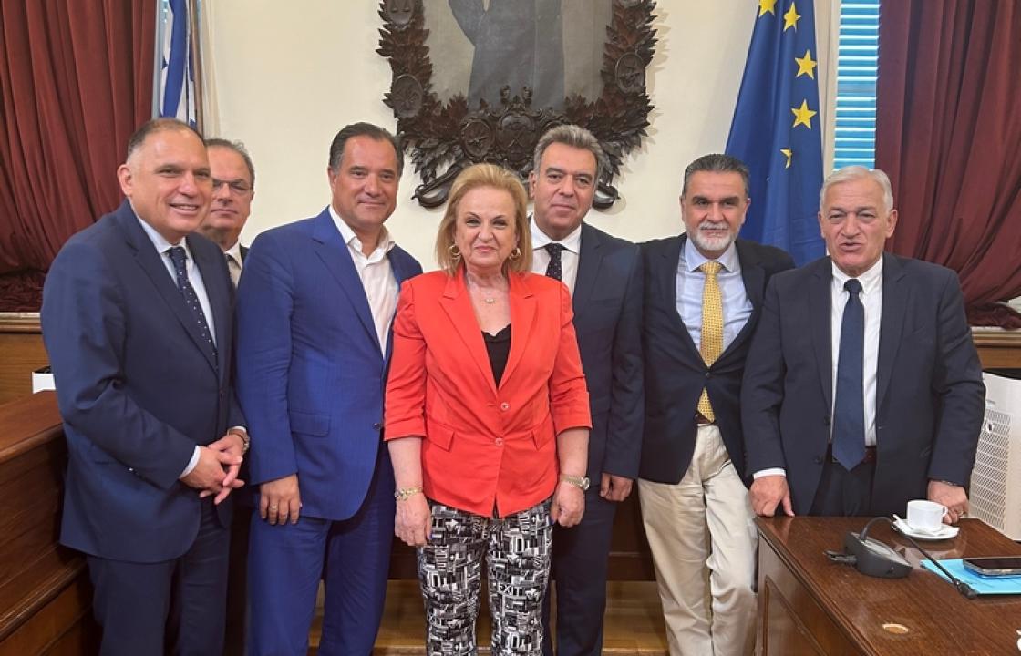 ΜΑΝΟΣ ΚΟΝΣΟΛΑΣ: «Νέα δέσμη κινήτρων για τους γιατρούς που θα υπηρετούν στα νοσοκομεία των νησιών»