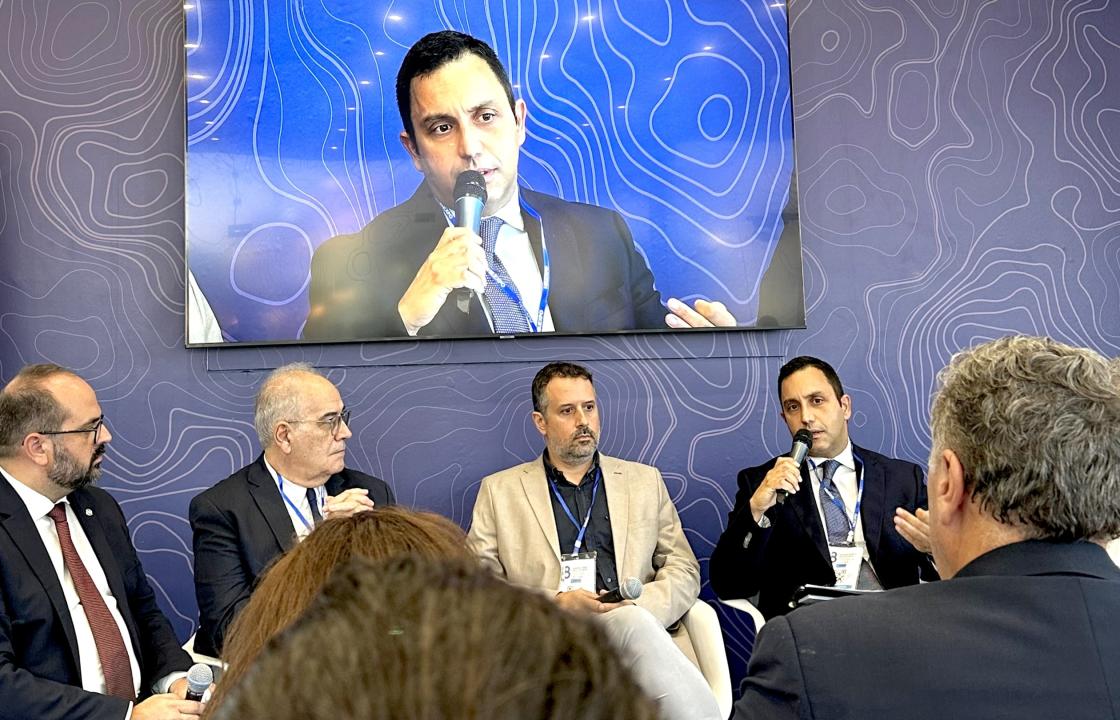 Ο Αντ. Γιαννικουρής στη συζήτηση &quot;Η νησιωτικότητα ως &quot;ρήτρα&quot; για την ανθεκτικότητα&quot;, που διοργανώθηκε από την Γεν. Γραμματεία Αιγαίου και Νησιωτικής Πολιτικής στη ΔΕΘ