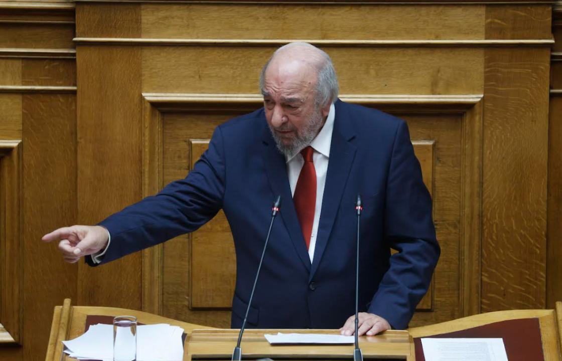 Γ. Νικητιάδης : Απαξιώνει ξανά τα νησιά μας η ΝΔ αποκλείοντας τα από τον Οδηγό Michelin